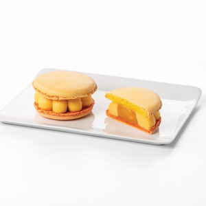 Macaron à la Mangue et Passion